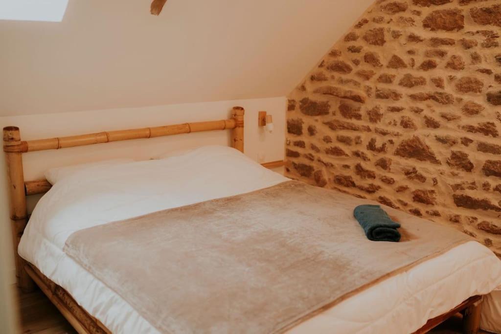 Gite Naturia - Chaumiere De Berringue Plouhinec  Exterior photo